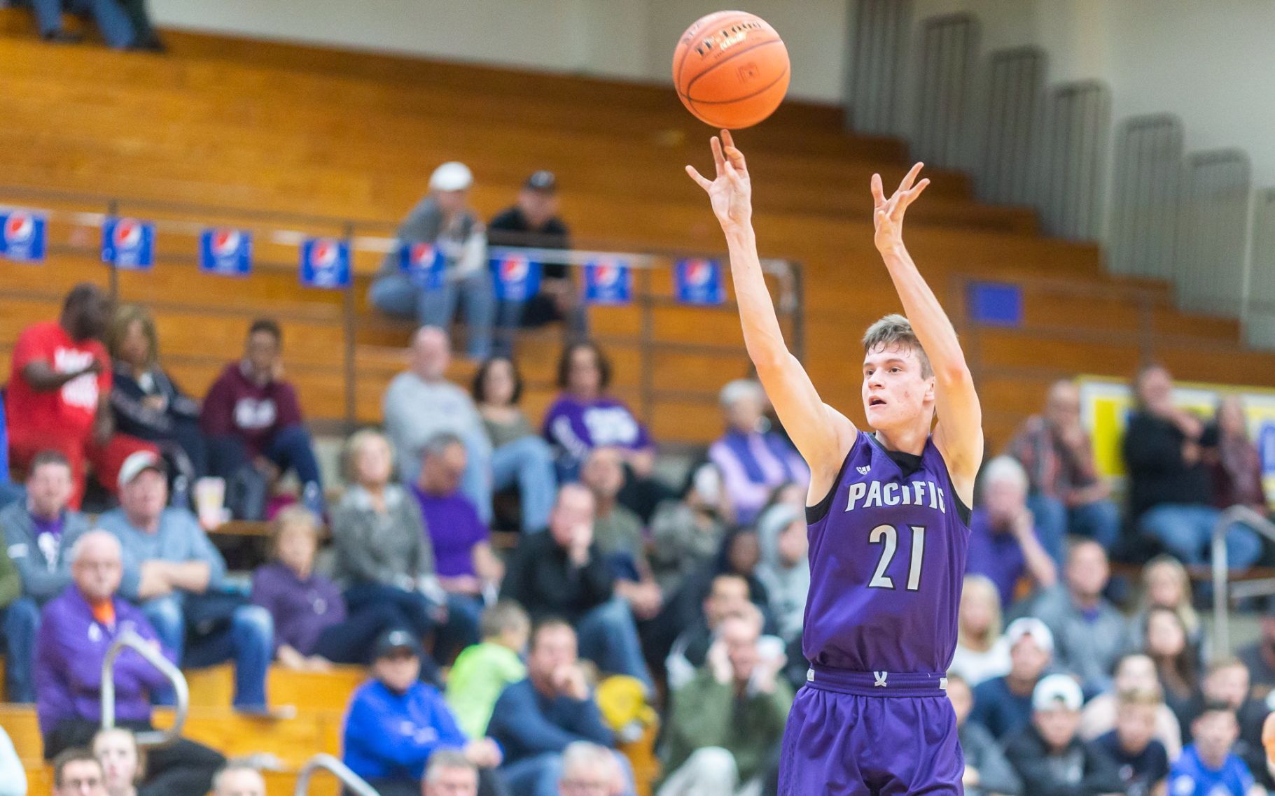 Fort Zumwalt North 60, Pacific 33